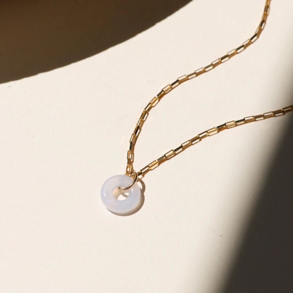 Full circle pendant