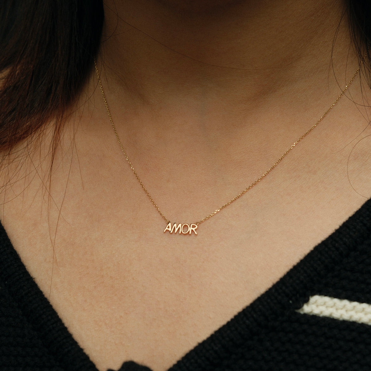 Amor necklace