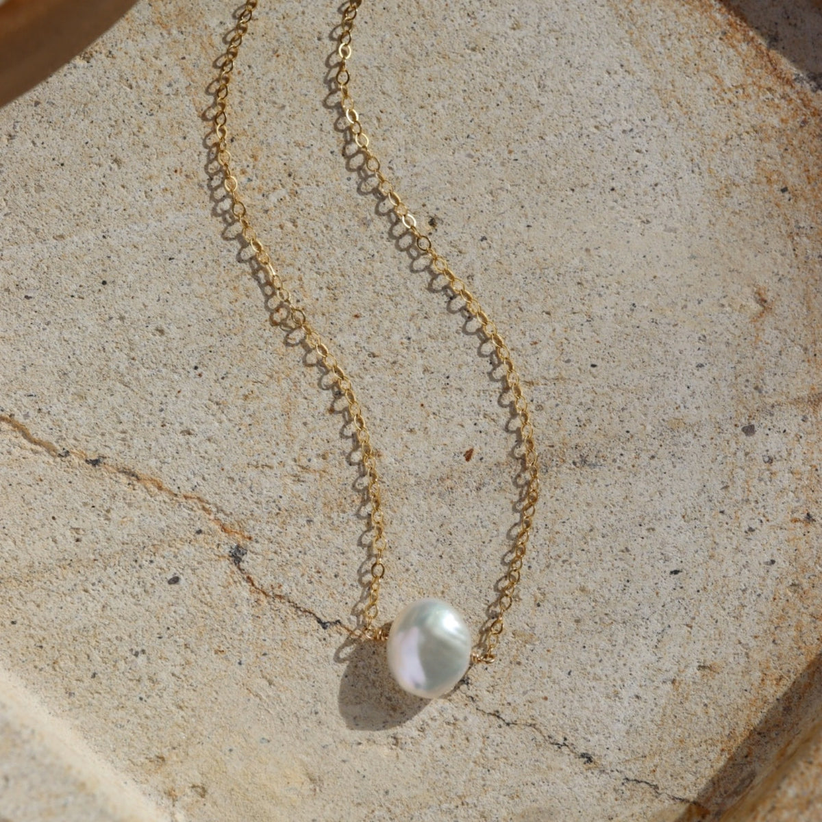 Md freshwater pearl necklace