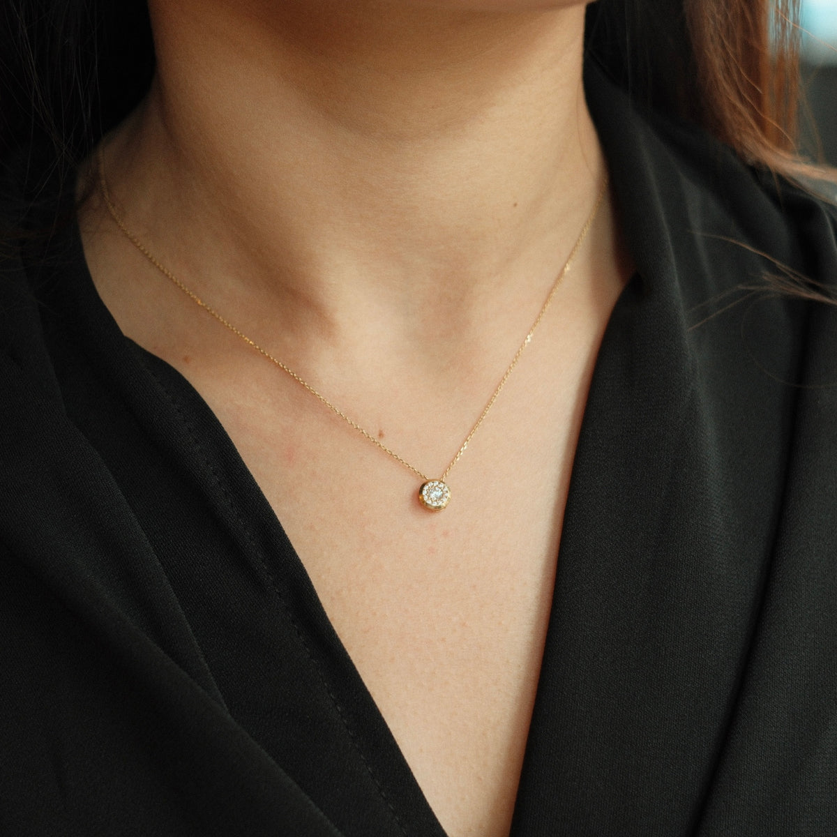 FLUER NECKLACE