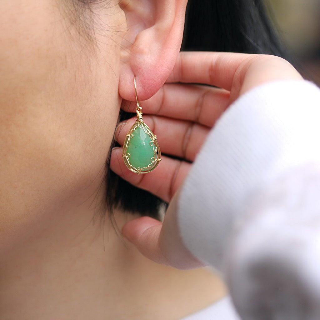 Teardrop chrysoprase earrings