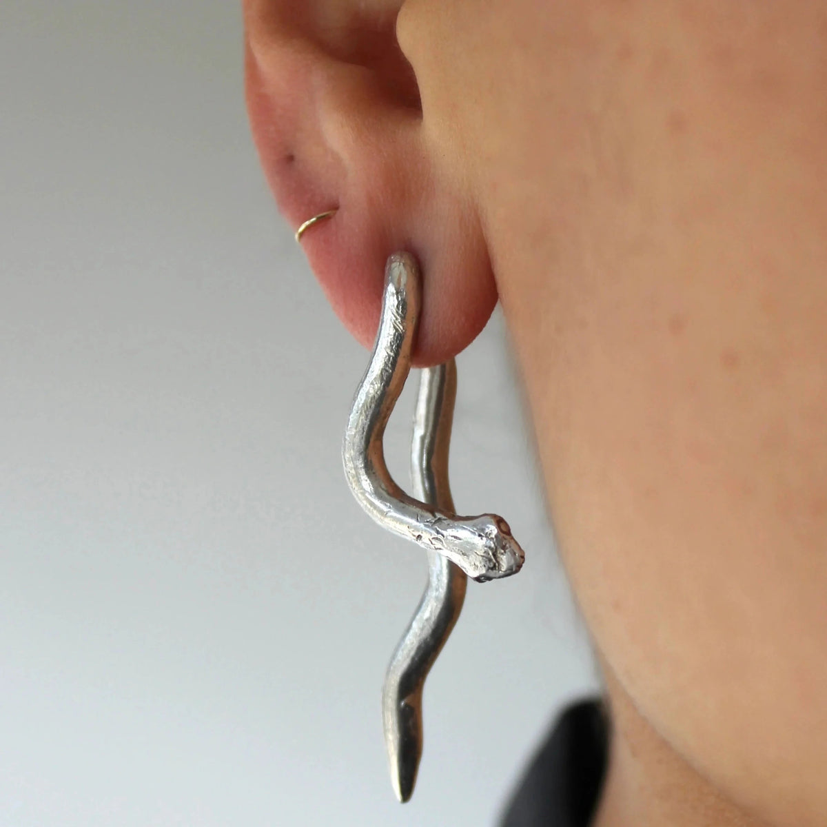 Serpent earrings