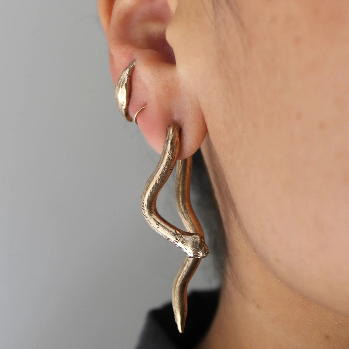 Serpent earrings