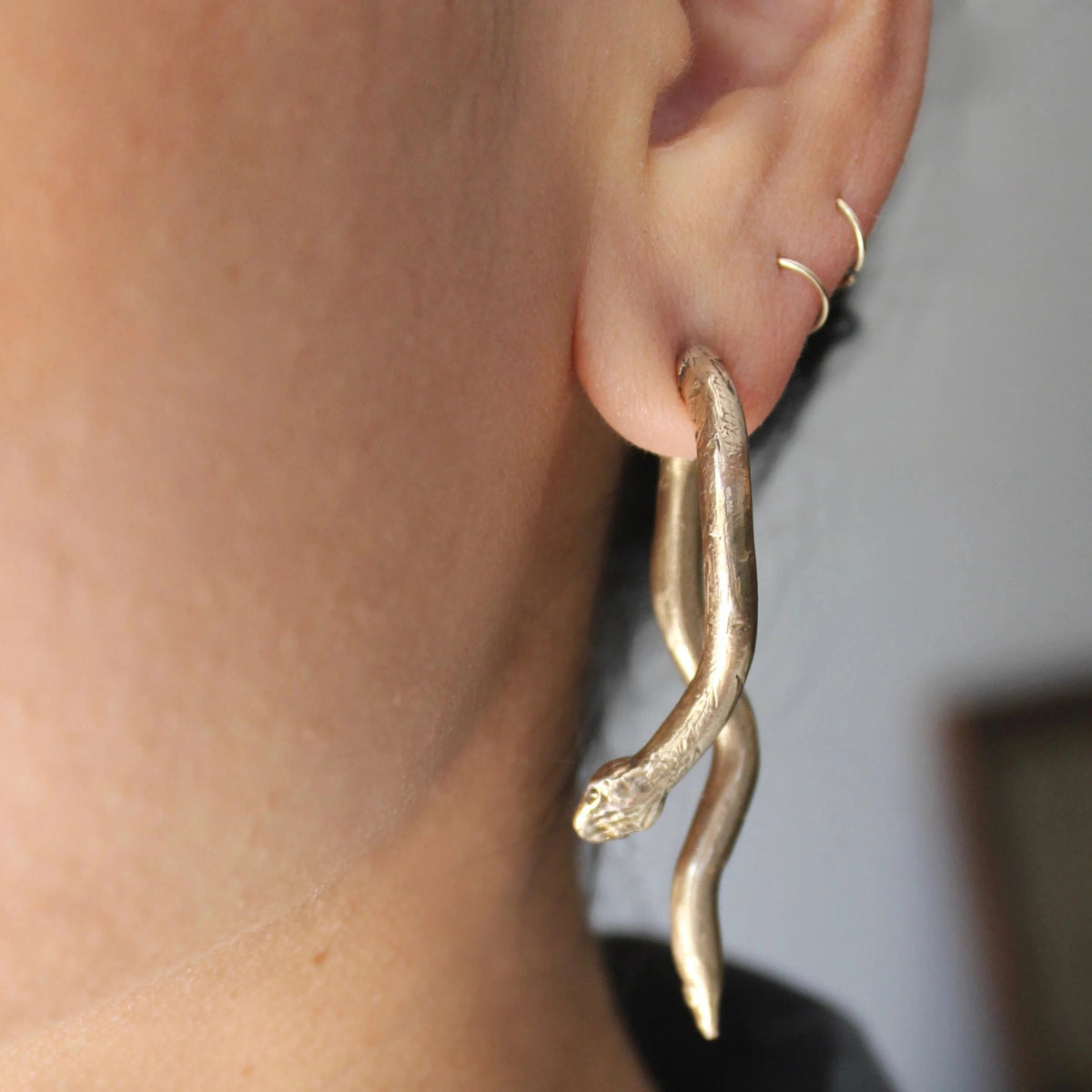 Serpent earrings
