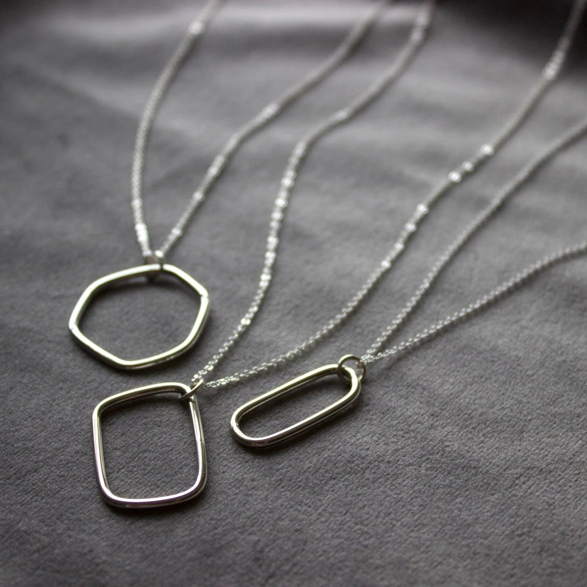 Simple shapes necklace