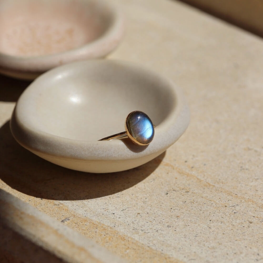 Labradorite ring