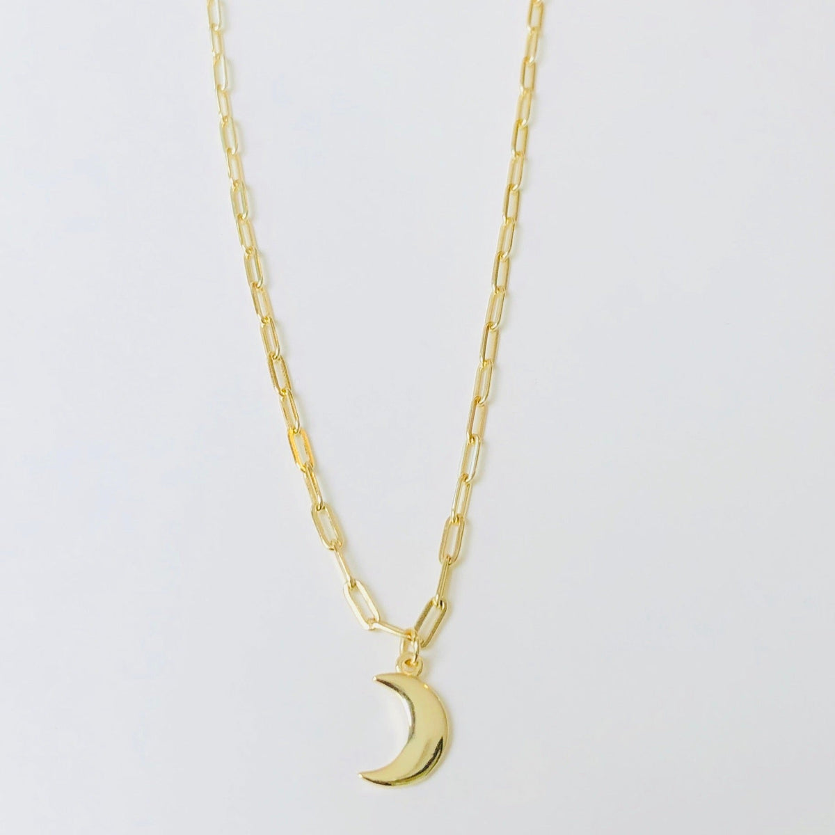 LUCI NECKLACE