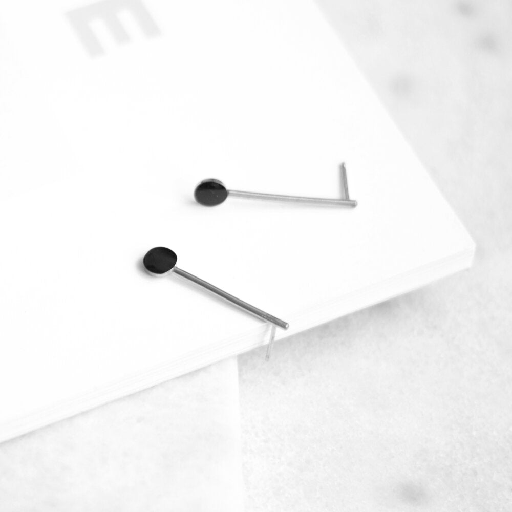 Onyx drop earrings